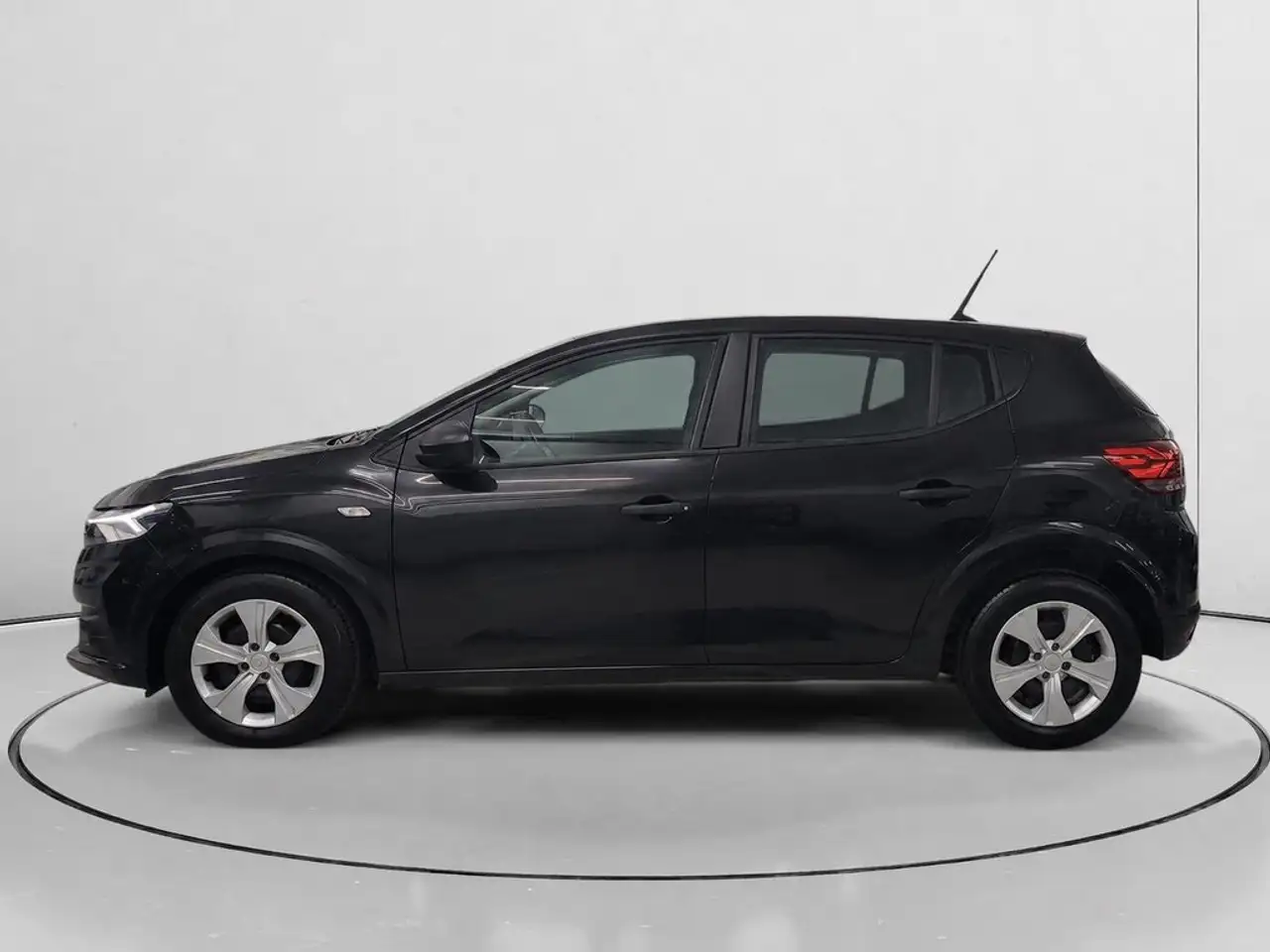 Dacia Sandero ECO-G Essential 74kW — معرض صور السيارة 6
