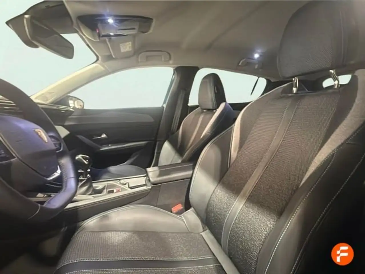 Peugeot 308 1.2 PureTech S&S Allure 130 — Galerie du véhicule 17