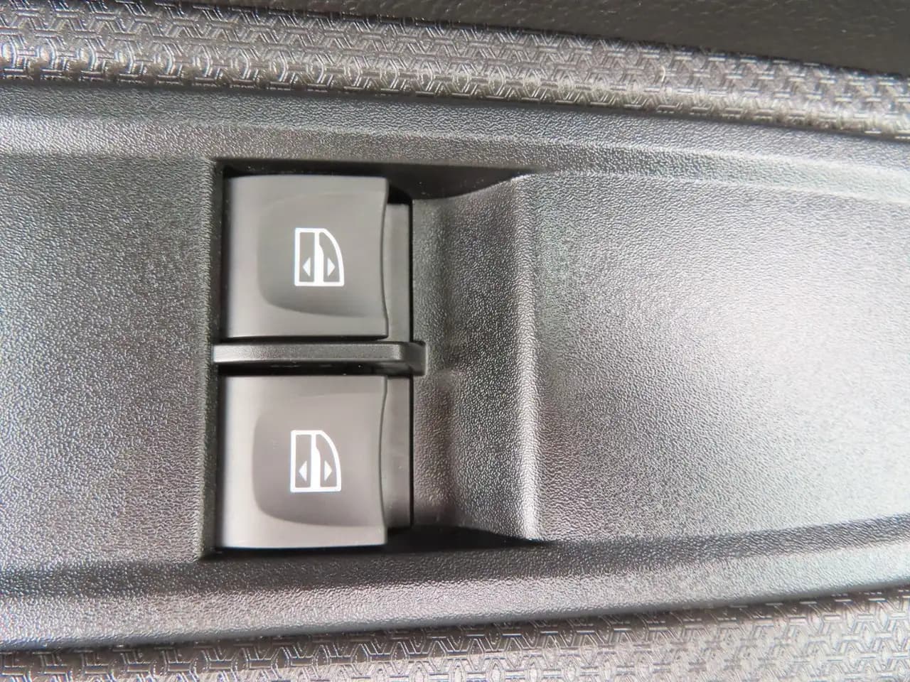 Dacia Sandero . Klima — Galerie du véhicule 11