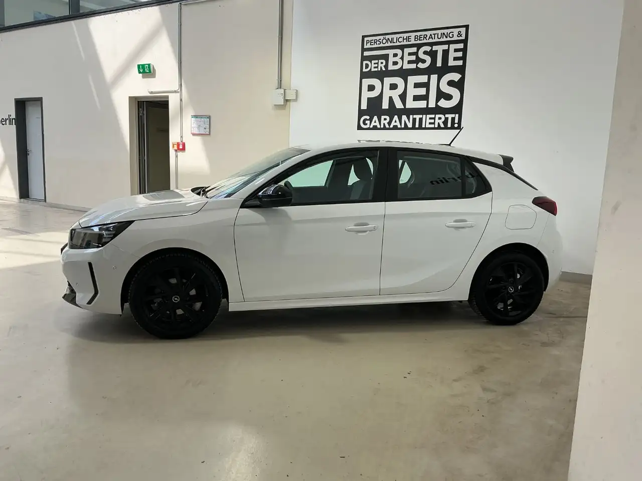 Opel Corsa F 1.2 PDC,Lenk+Sitzheizung,MultiMedia, — معرض صور السيارة 25