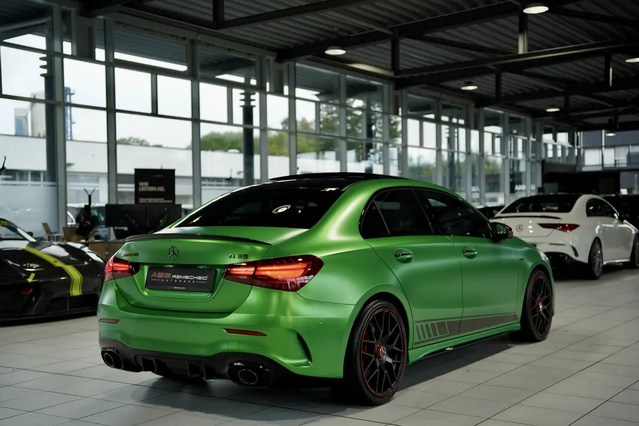 Mercedes-Benz A 35 AMG 4M 2H *BURM*Night-II*Pano*HUD*Multibeam — Vehicle gallery 6