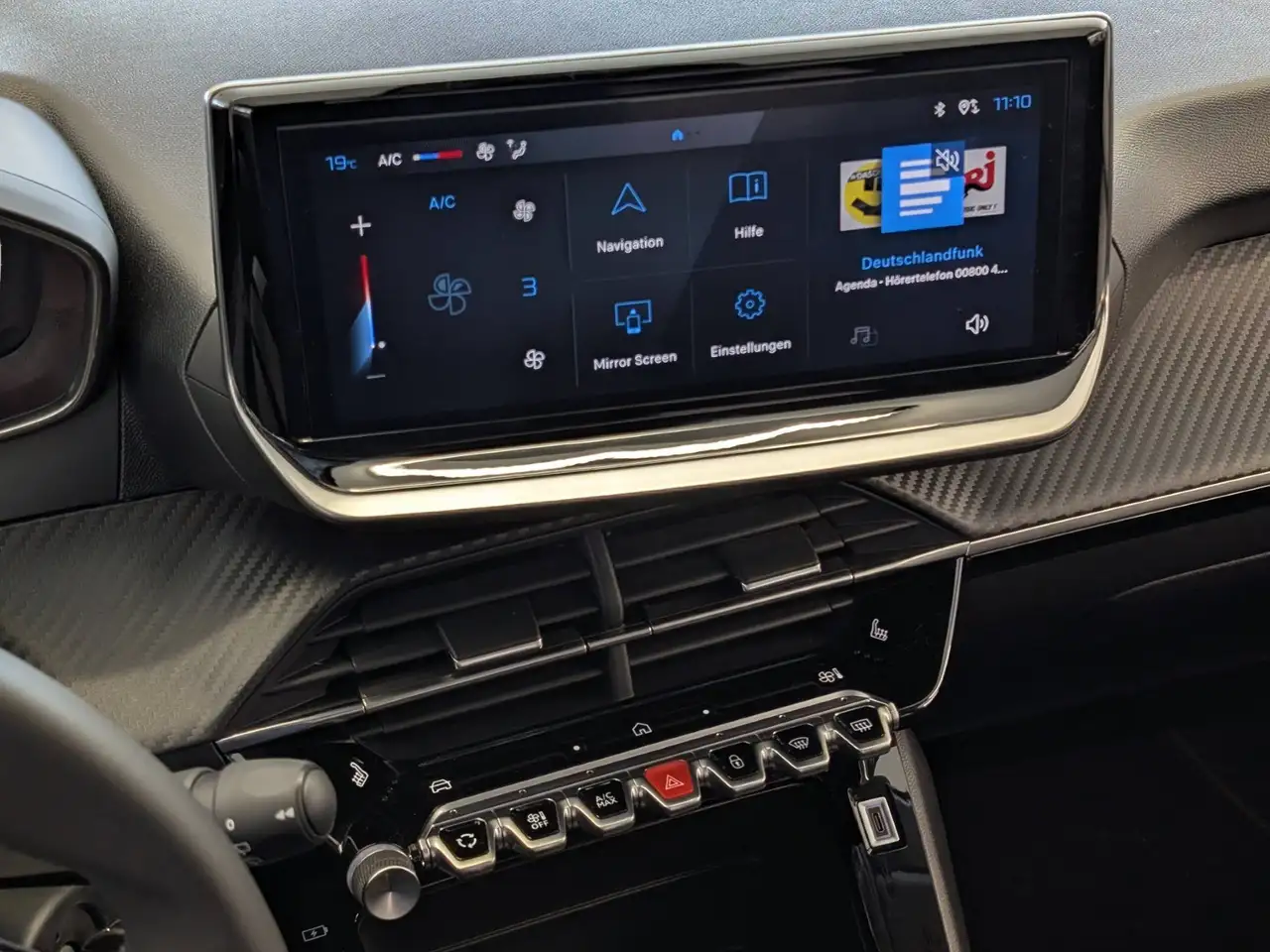 Peugeot 208 PureTech 75 Active Allwetter Navi — Vehicle gallery 17