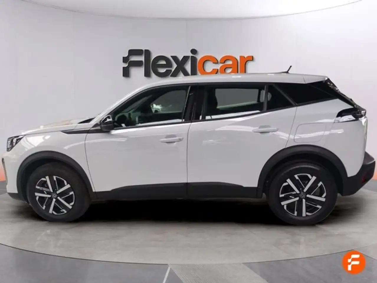 Peugeot 2008 N Active Hybrid 136 eDCS6 — Vehicle gallery 3