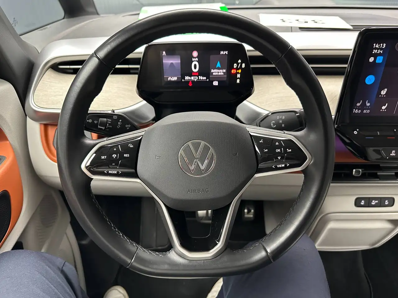 Volkswagen ID. Buzz Pro *21Zoll*Design-Paket*EasyOpen*AHK*KAMERA*Massage* — معرض صور السيارة 17
