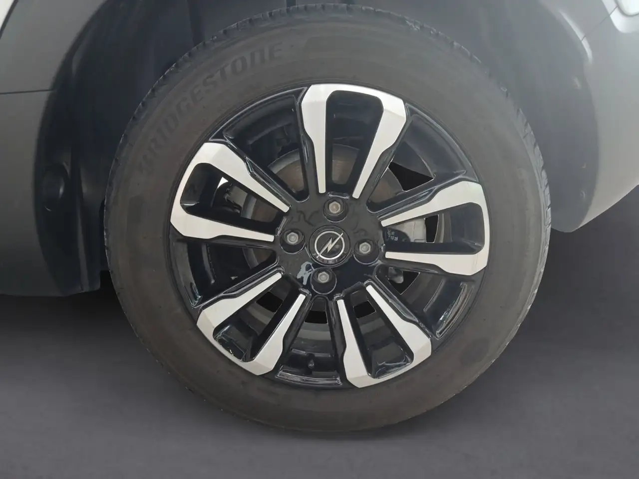 Opel Crossland 1.2 Elegance Paket Automatik, Allwetter — Vehicle gallery 16