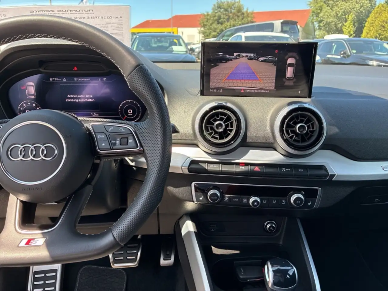 Audi Q2 35 TFSI S-tronic advanced Navi Digitales Cockpit S — Galería del vehículo 12