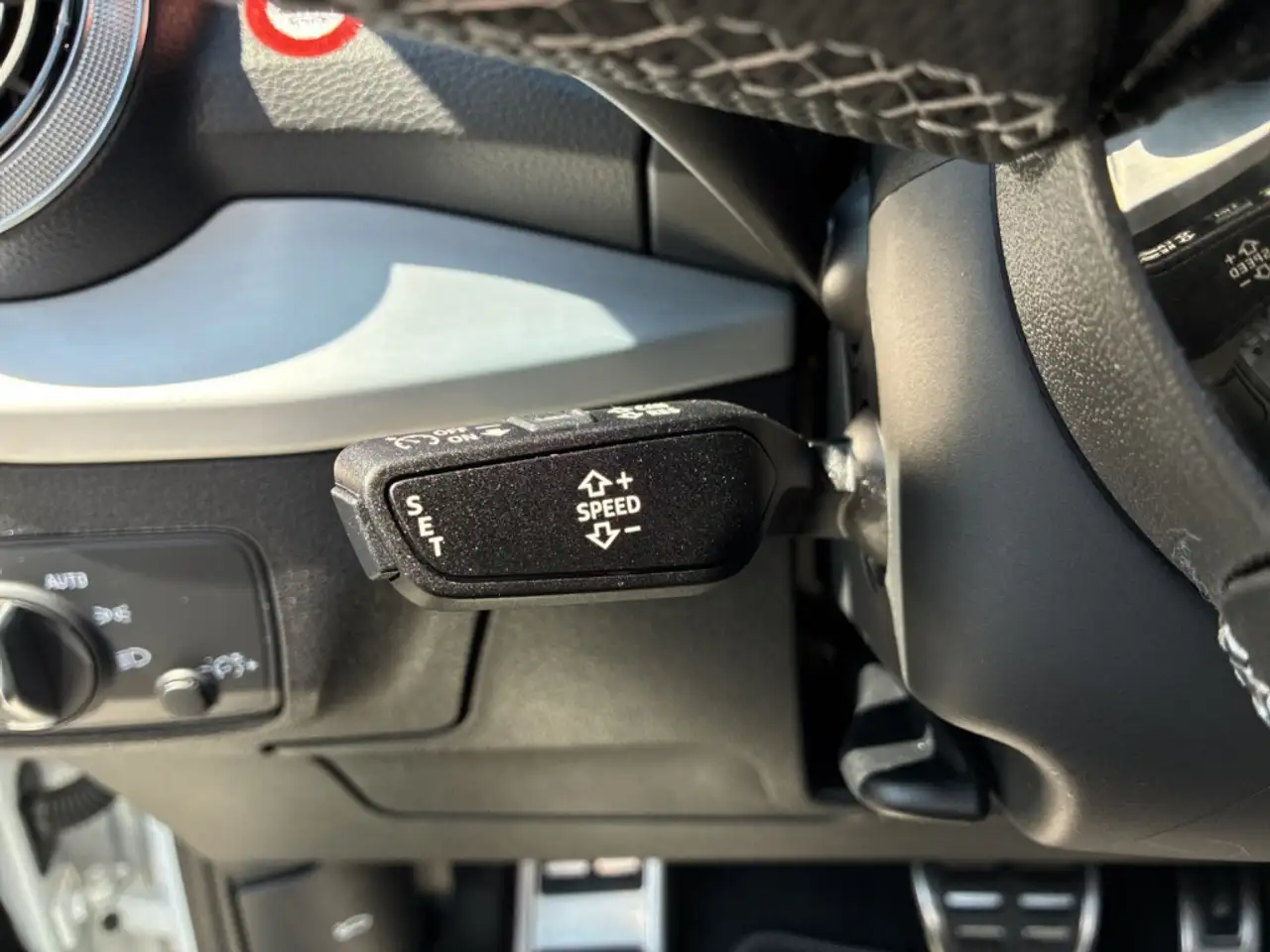 Audi Q2 35 TFSI S-tronic advanced Navi Digitales Cockpit S — Galería del vehículo 10