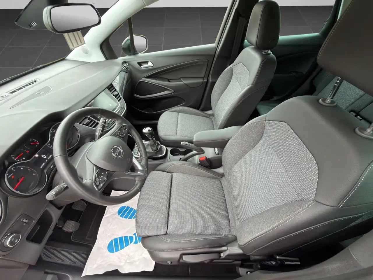 Opel Crossland X Crossland Elegance 1.2 81kW Schalter 180°Kam*Key — Galería del vehículo 12
