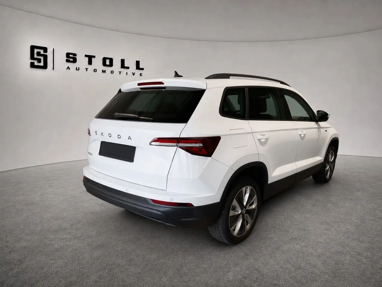 Skoda Karoq 1.5 TSI DSG Selection NaviPlus+Keyless+AHK — Galería del vehículo 5