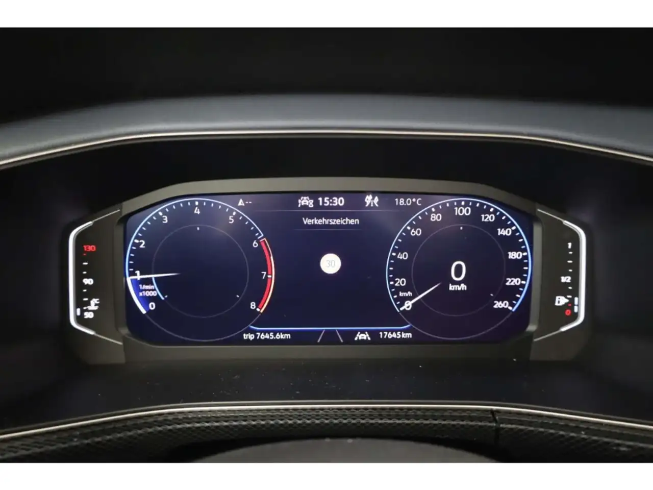 Volkswagen T-Cross 1.0 TSI Style 6Gg.AHK/RFK/DAB/LED/DCP/SH — Galería del vehículo 10