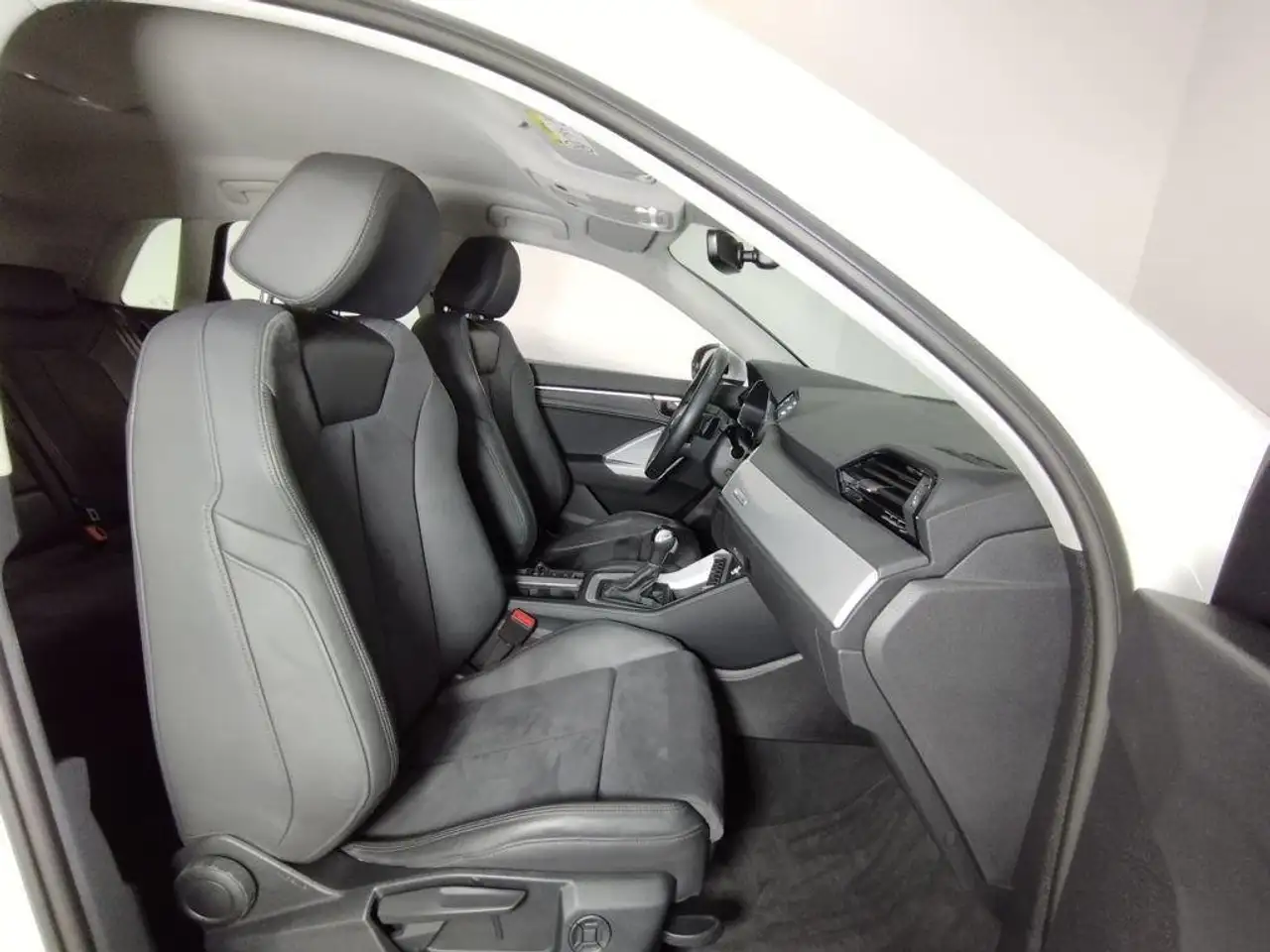 Audi Q3 35 TFSI Advanced S tronic — Galerie du véhicule 7