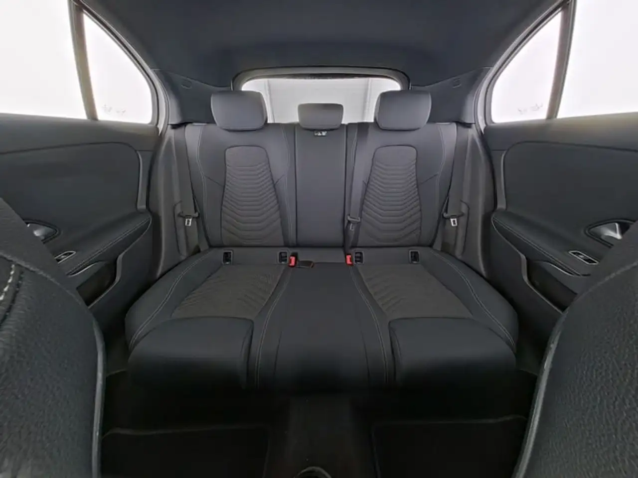 Mercedes-Benz A 180 A 180 PROGRESSIVE Line Advanced — Galerie du véhicule 8