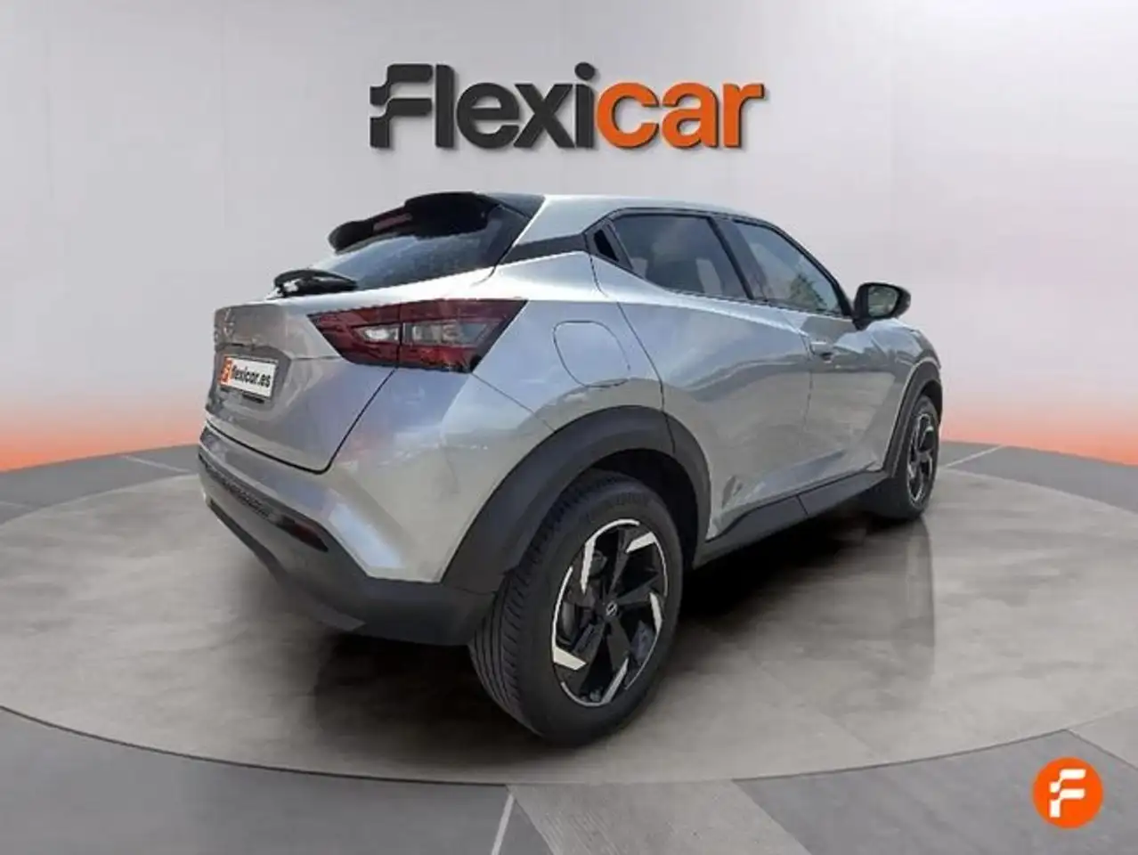 Nissan Juke DIG-T 84 kW (114 CV) 6M/T Acenta — معرض صور السيارة 8