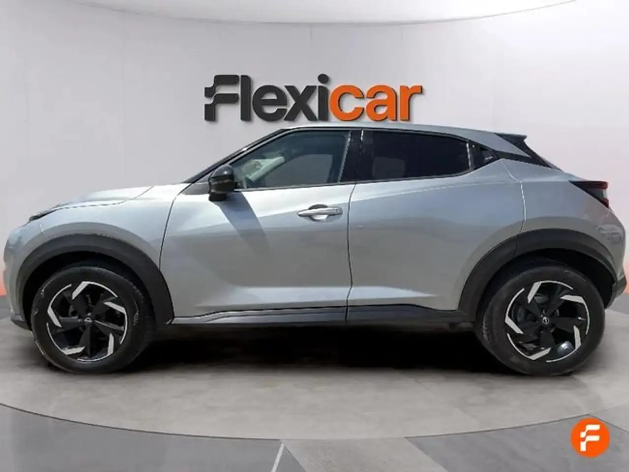 Nissan Juke DIG-T 84 kW (114 CV) 6M/T Acenta — معرض صور السيارة 4
