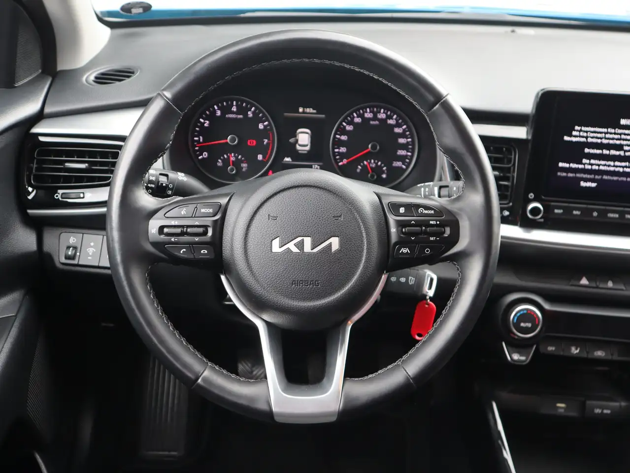 Kia Stonic 1.2 Vision Navi Sitzheizung Kamera PDC — معرض صور السيارة 25