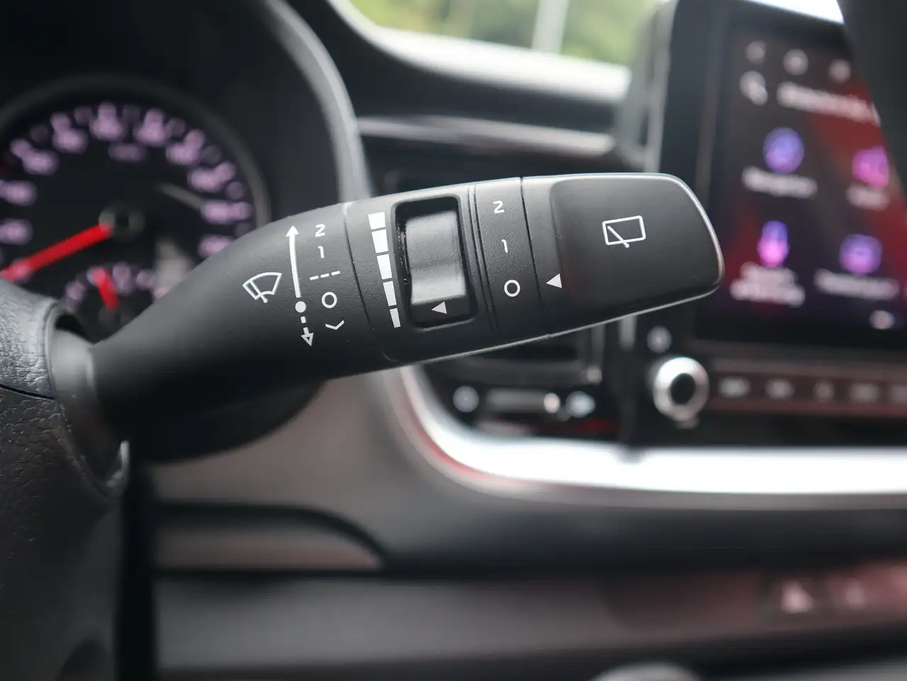 Kia Stonic 1.2 Vision Navi Sitzheizung Kamera PDC — معرض صور السيارة 29
