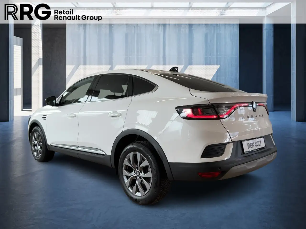 Renault Arkana TECHNO Mild Hybrid 140 EDC Apple CarPlay BT — Vehicle gallery 4