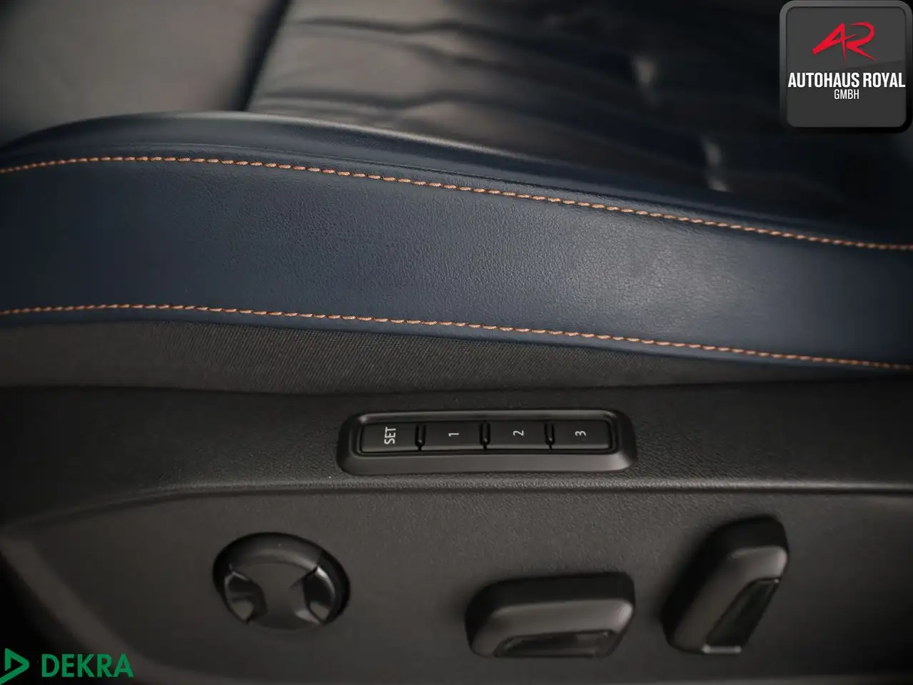 CUPRA Leon 1.5 eTSI MEMORY,VOLLLEDER,ACC,KESSY,CARPLAY — Vehicle gallery 17