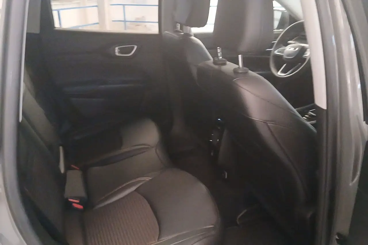 Jeep Compass 1.3 PHEV Overland EAWD Aut. 240 — Vehicle gallery 11