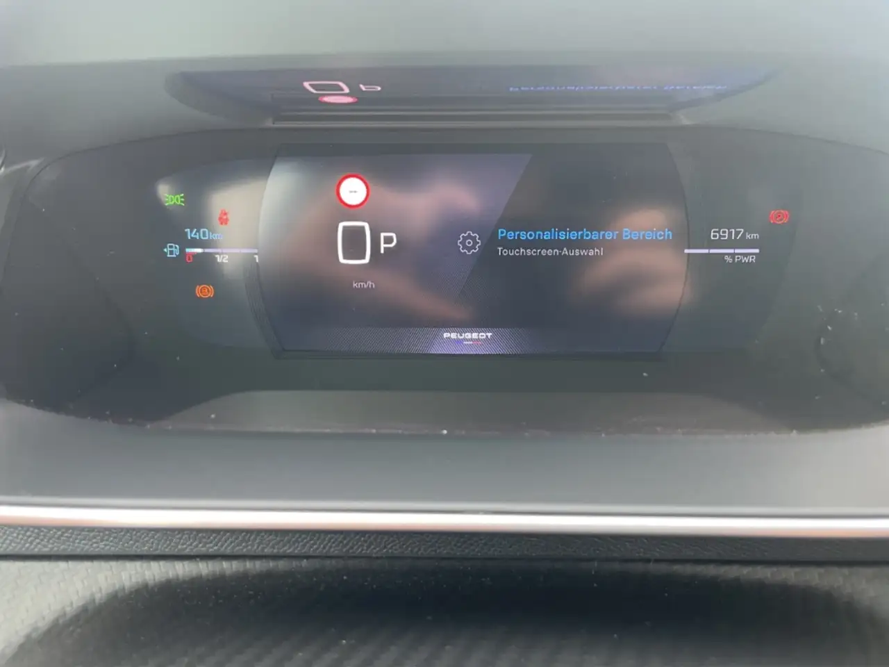 Peugeot 208 Hybrid 100 GT Navi LED SHZ Apple CarPlay Android A — معرض صور السيارة 15