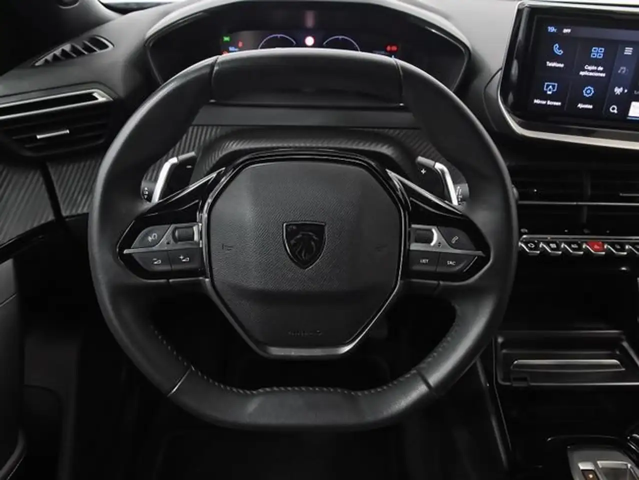 Peugeot 2008 1.2 PureTech S&S Allure EAT8 130 — معرض صور السيارة 21