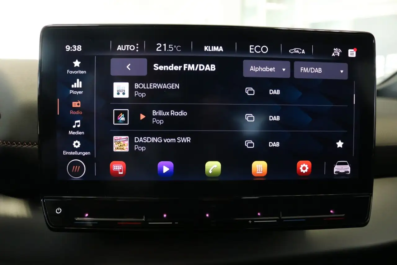 CUPRA Born 150 kW Lane Assistent Virtual STHZ LED PDC — Galería del vehículo 21