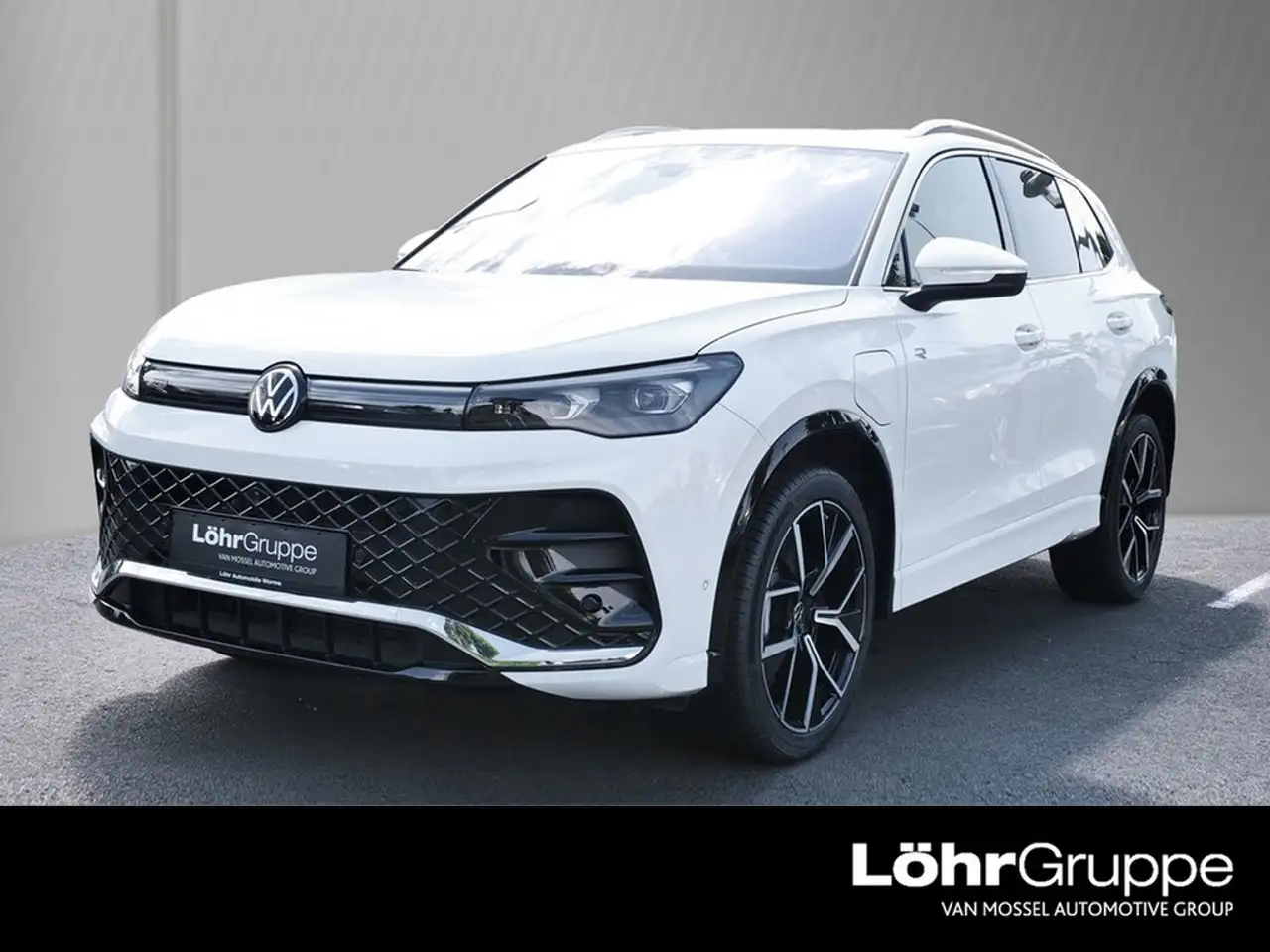 Volkswagen Tiguan 1.5 TSI eHybrid R-Line *PANO*ACC*DCC*LEDER*MATRIX* — Worms