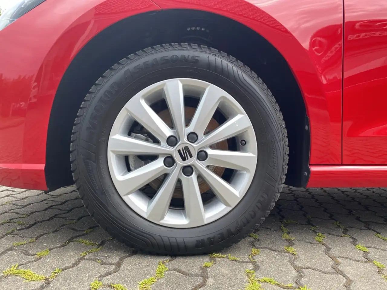 SEAT Ibiza STYLE EDITION 1.0 TSI Style Edition PDC+SHZ+KAMERA — Galerie du véhicule 13