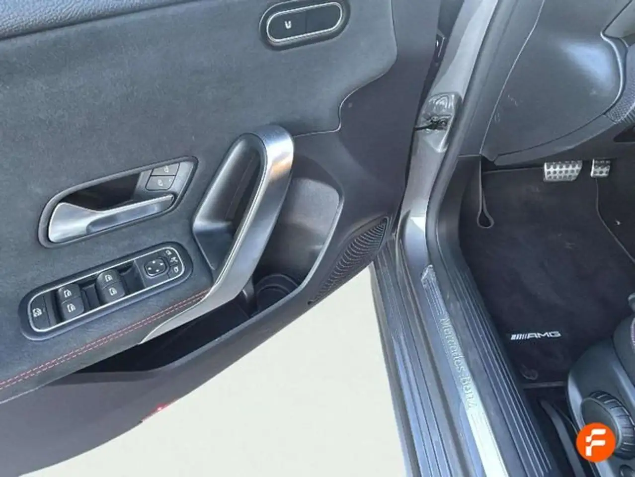 Mercedes-Benz A 180 — Galerie du véhicule 21