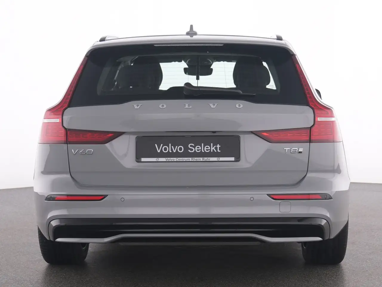 Volvo V60 T8 Recharge Plus Dark+WINTERPAK+MEMORY+ — Galerie du véhicule 17