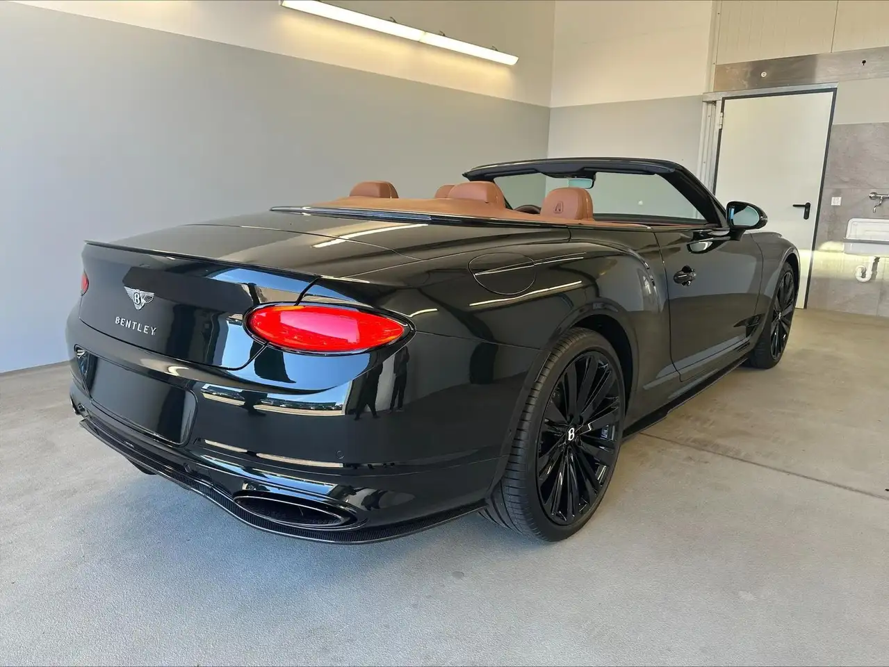 Bentley Continental Speed W12 Naim+CarbonCeramic+Nigh... — Galerie du véhicule 2