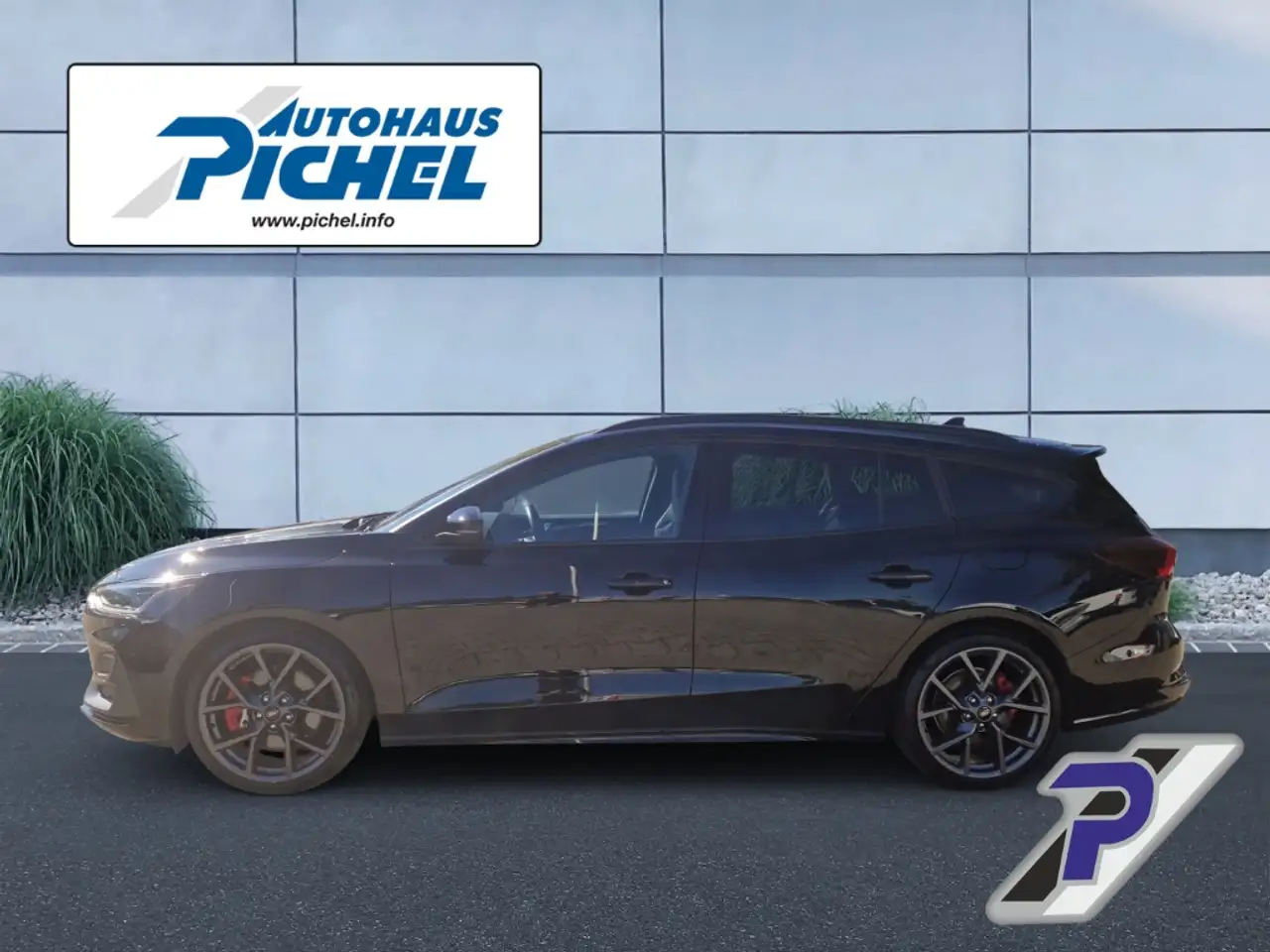 Ford Focus Turnier ST X Sportpaket HUD Navi Digitales Cockpit — معرض صور السيارة 2