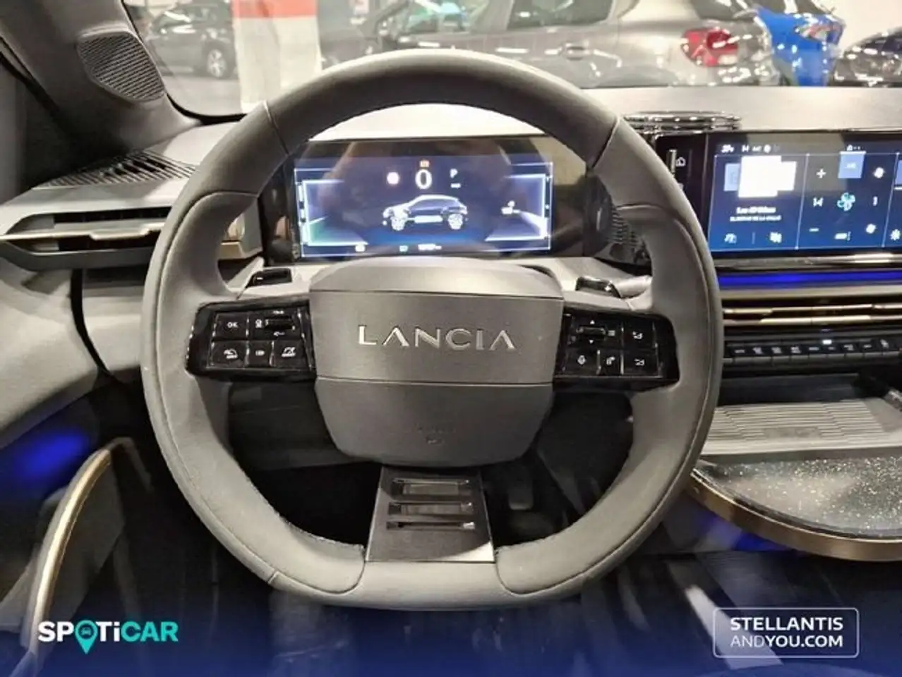 Lancia Ypsilon Hybrid 74kW (100CV) LX — معرض صور السيارة 13