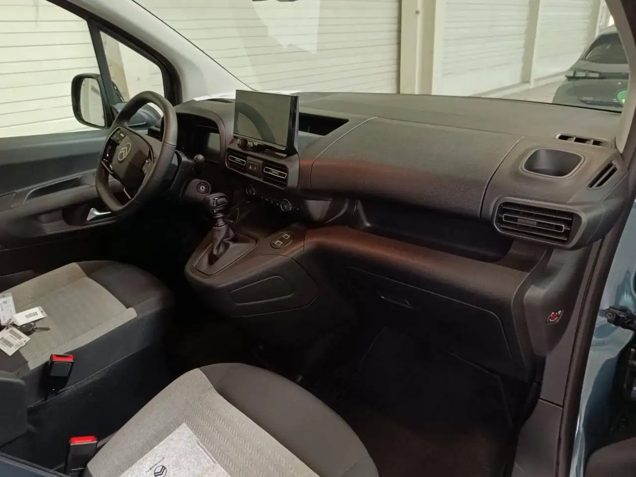 Citroen Berlingo Plus M — Vehicle gallery 8