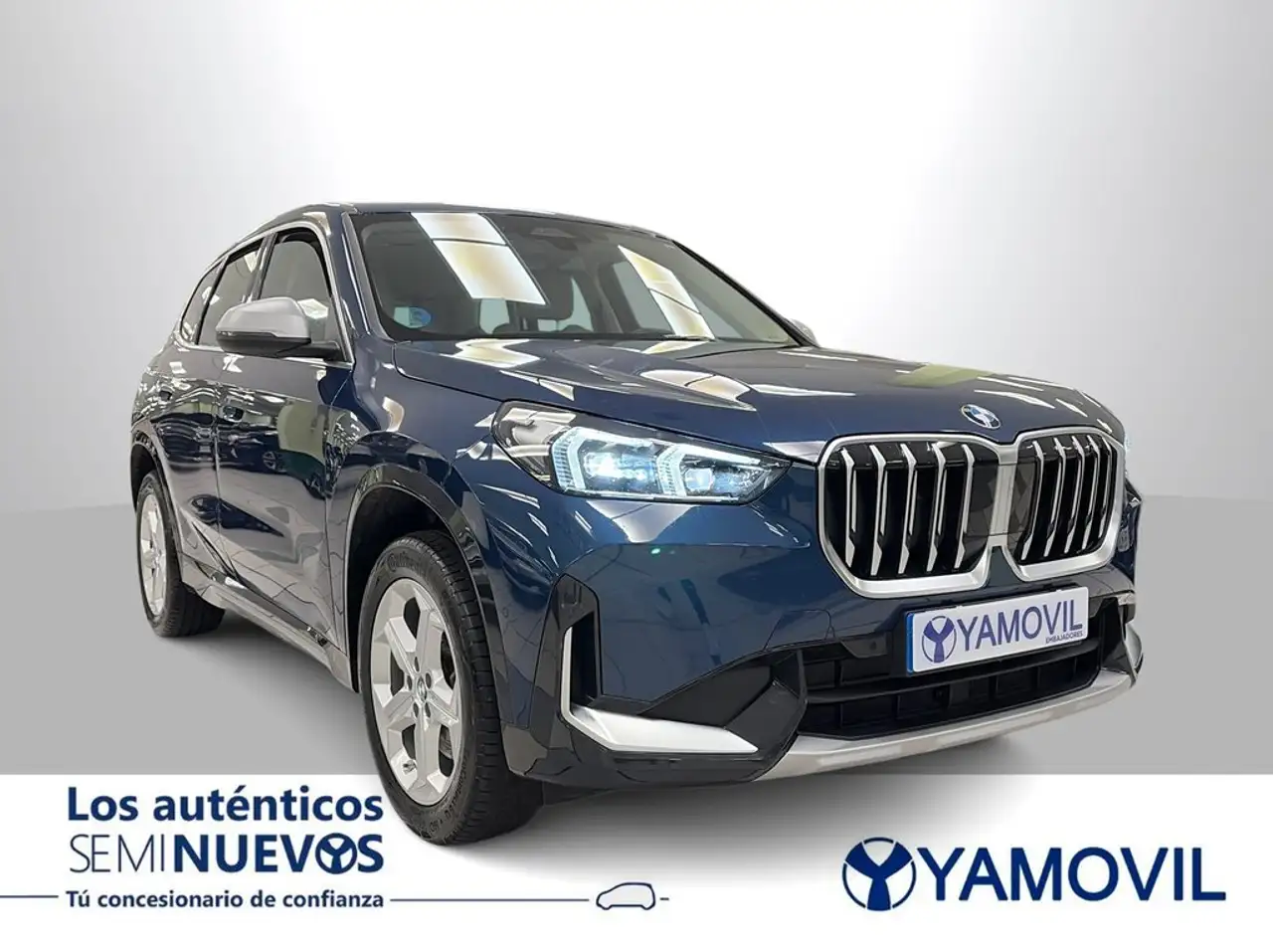 BMW X1 sDrive 20iA — معرض صور السيارة 2