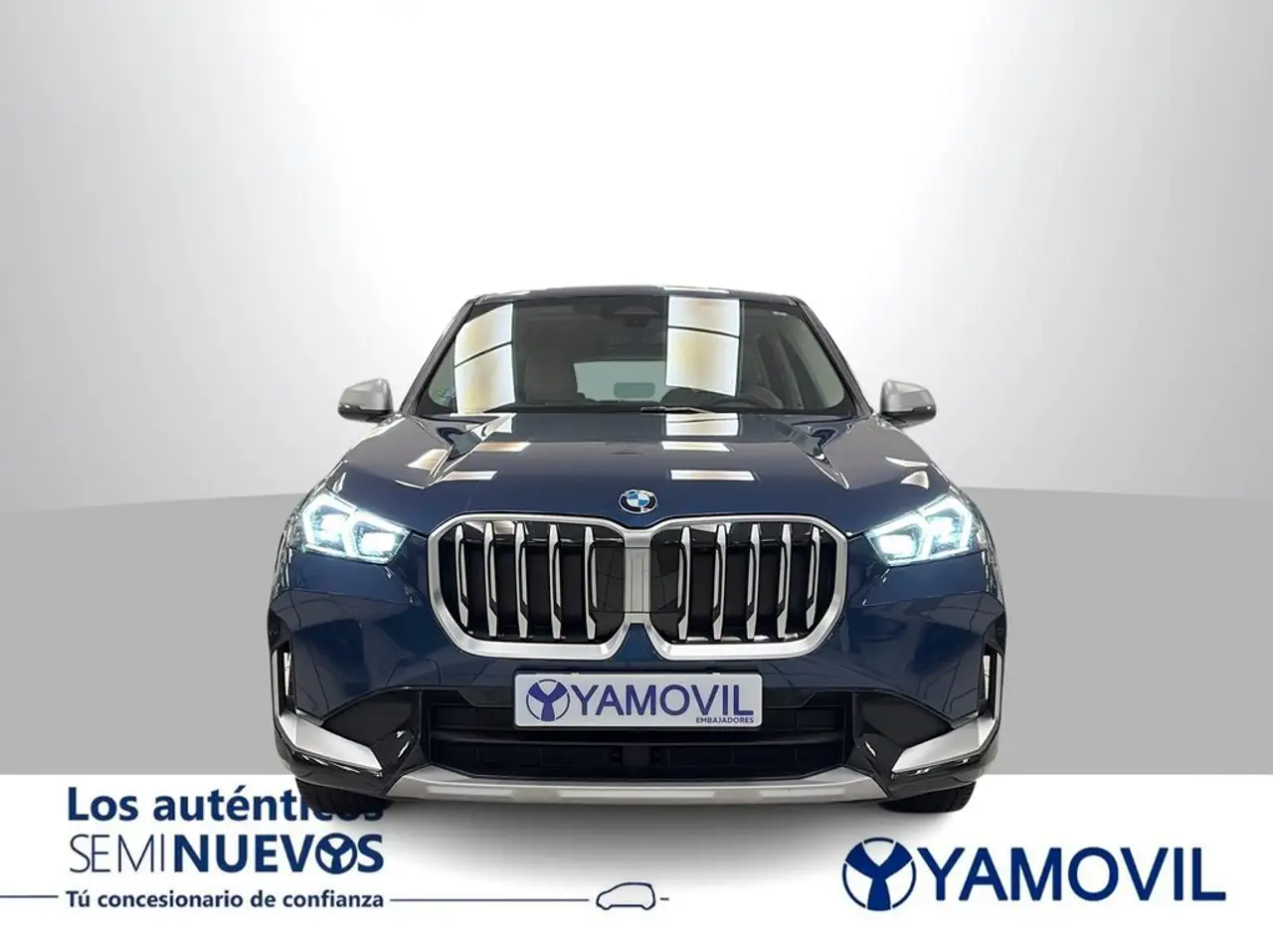 BMW X1 sDrive 20iA — معرض صور السيارة 3