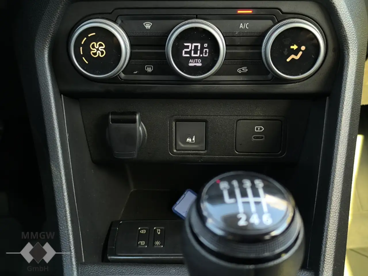 Dacia Jogger Extreme+ Navi/CarPlay/Klimaat/SHZ/Spurwechselassis — Galería del vehículo 18