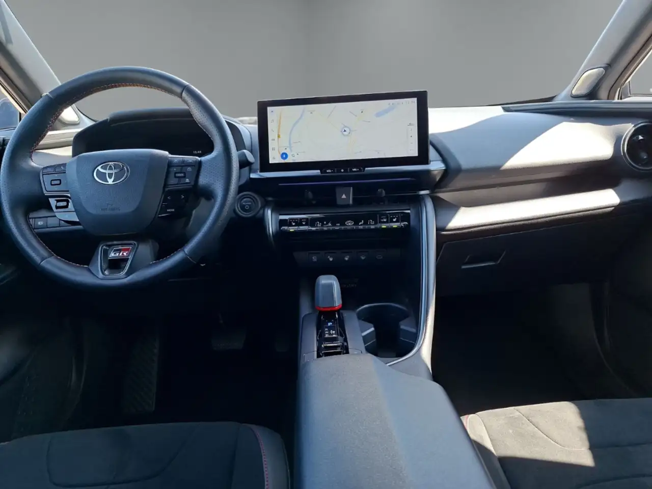 Toyota C-HR Hybrid AWD GR Sport Premiere Navi LED ACC El. Heck — Galerie du véhicule 13