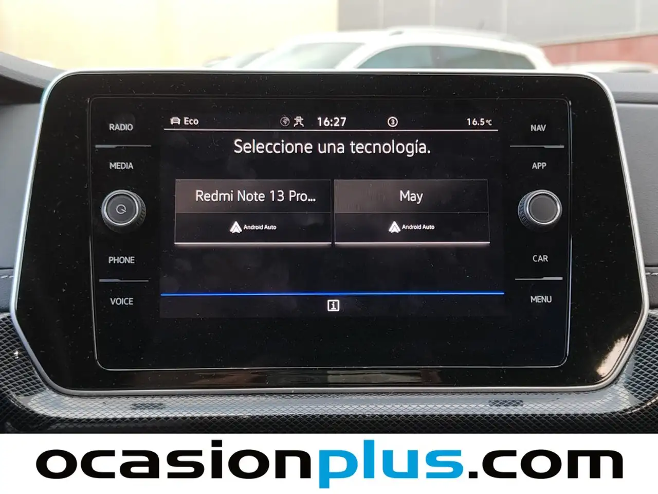 Volkswagen T-Cross 1.0 TSI R-Line Aut. 85kW — معرض صور السيارة 9