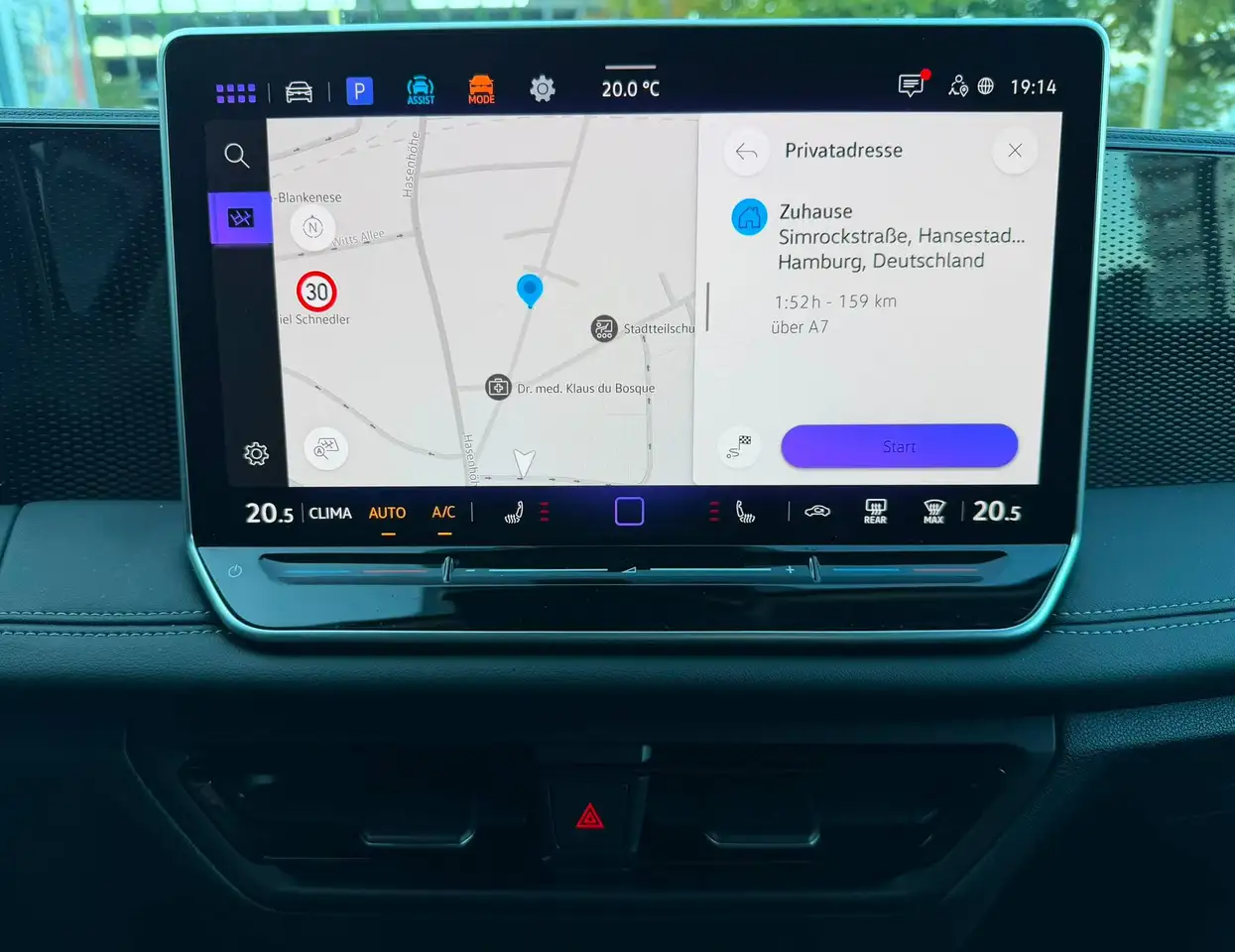 Volkswagen Tiguan 1.5 eTSI 96 kW Life KAMERA AHK GARANTIE FINANZIERUN LED 18 ZOLL ALU SITZHEIZUNG — معرض صور السيارة 22