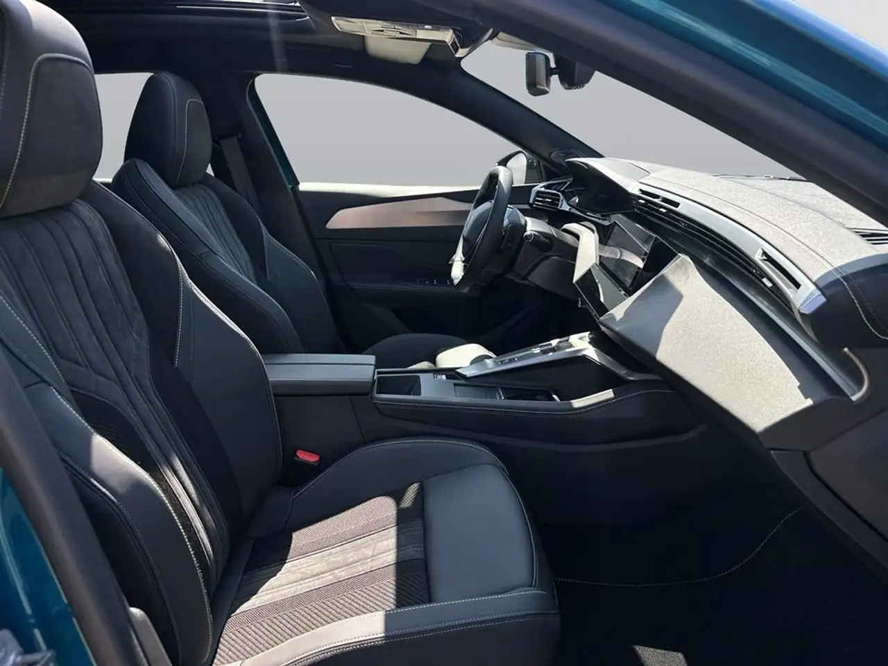 Peugeot 408 (P6) PureTech 130 GT — Galerie du véhicule 13