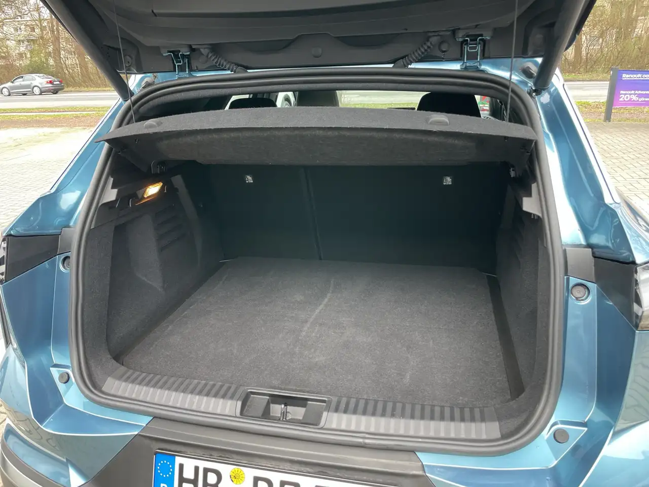 Renault Symbioz 1.6 E-TECH Full Hybrid 145 Iconic — Galerie du véhicule 15