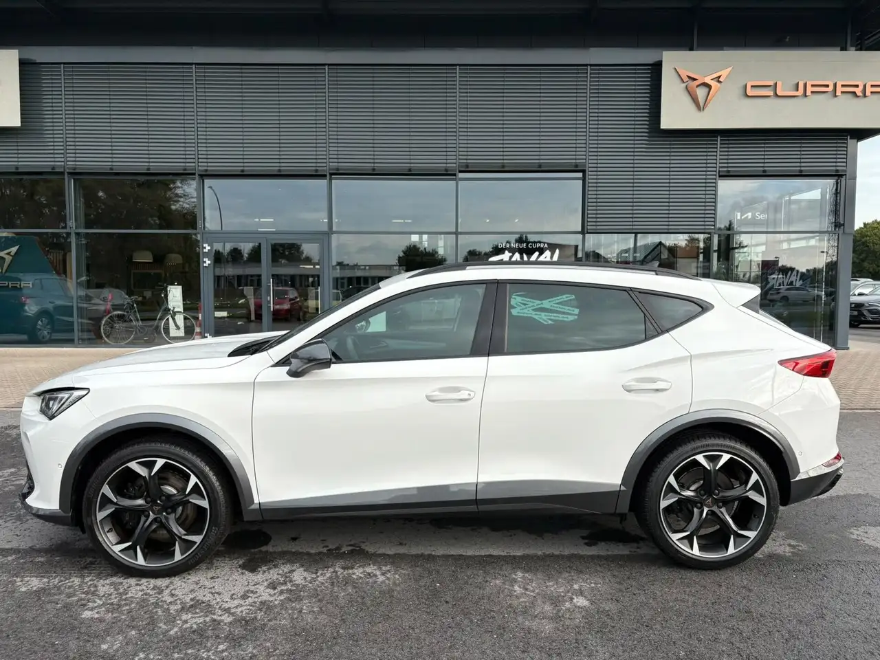 CUPRA Formentor VZ 2,0TSI DSG *5 Jahre Garantie* — Vehicle gallery 8