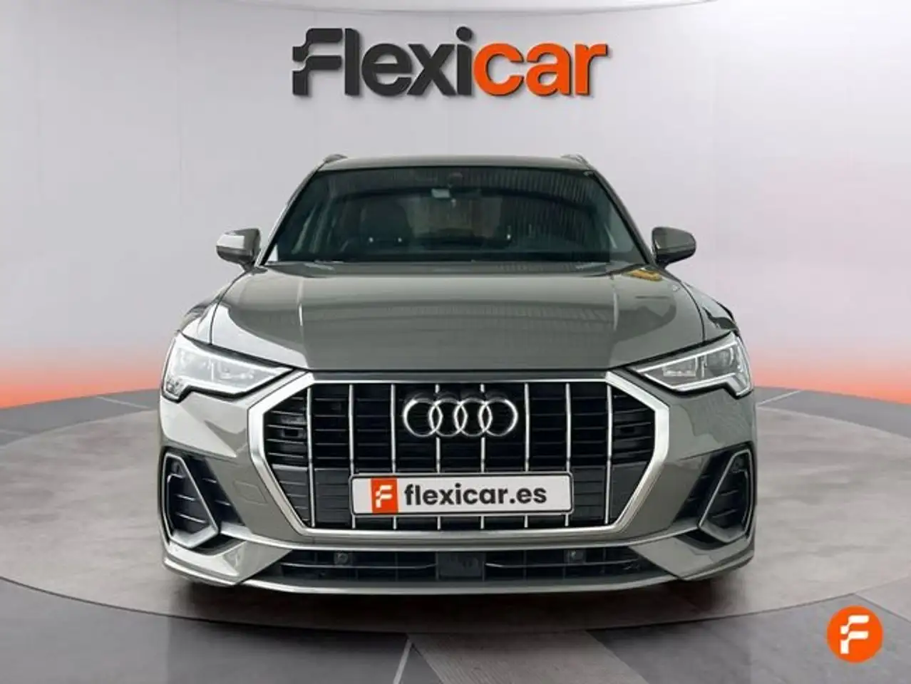 Audi Q3 35 TDI S line S tronic 110kW — معرض صور السيارة 2