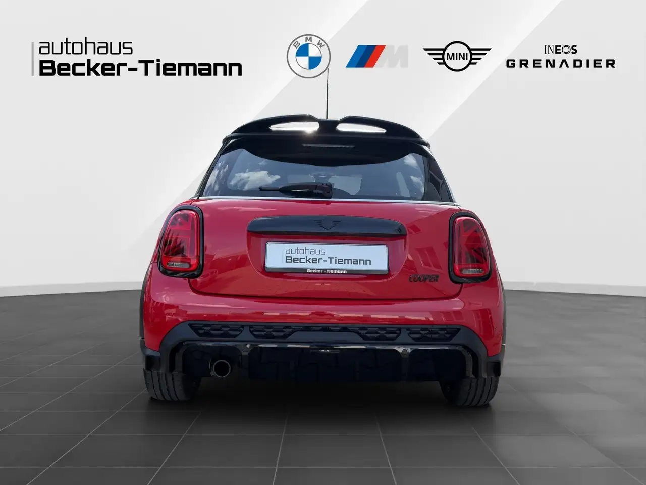 MINI Cooper JCW Trim Autom. Carplay DrivAss SHZ PDC — معرض صور السيارة 5