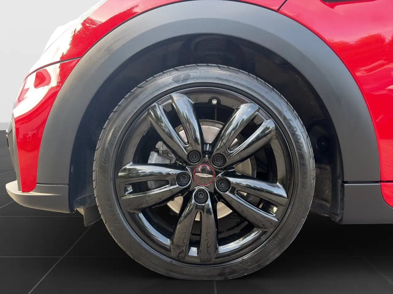 MINI Cooper JCW Trim Autom. Carplay DrivAss SHZ PDC — معرض صور السيارة 8
