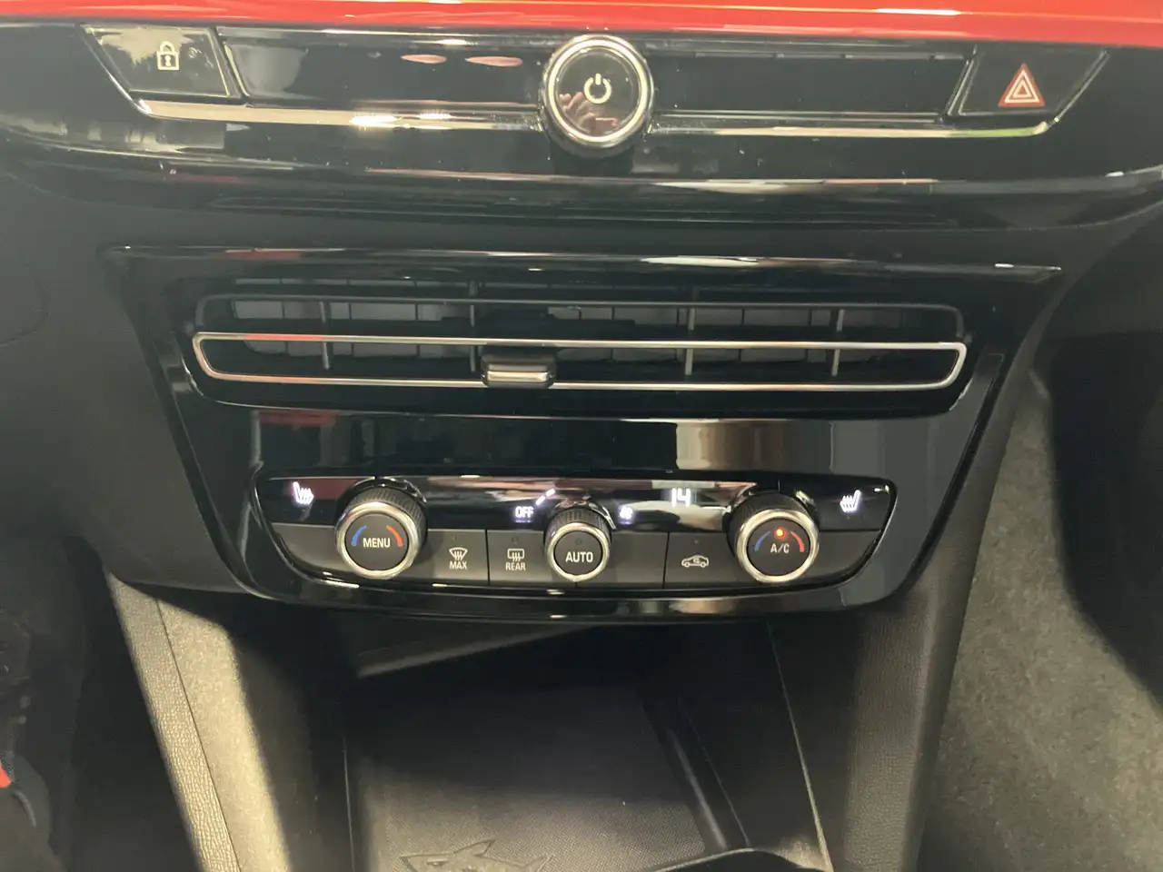Opel Mokka 1.2 Turbo GS Line LED+WinterPaket+Kamera — Vehicle gallery 12