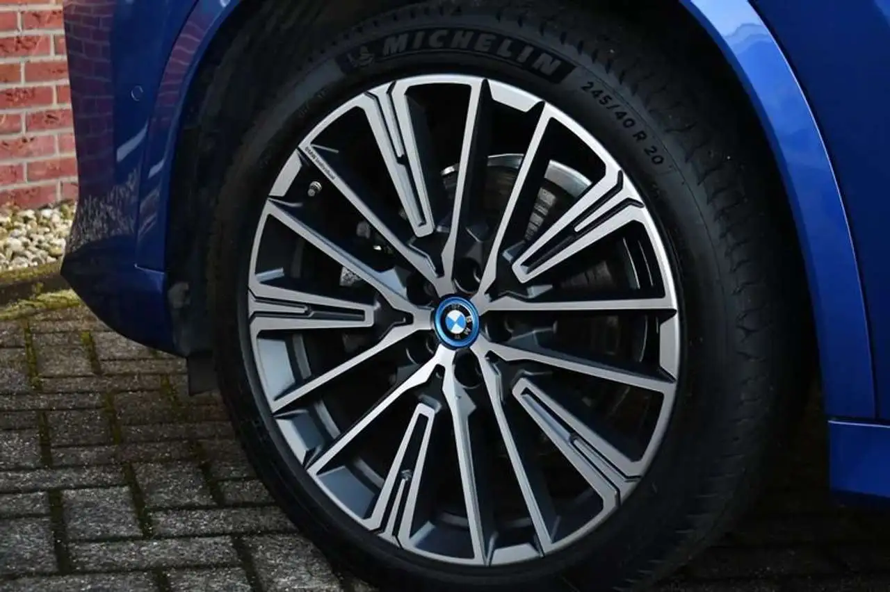 BMW X1 xDrive30e Hybrid M Sport — Galerie du véhicule 22