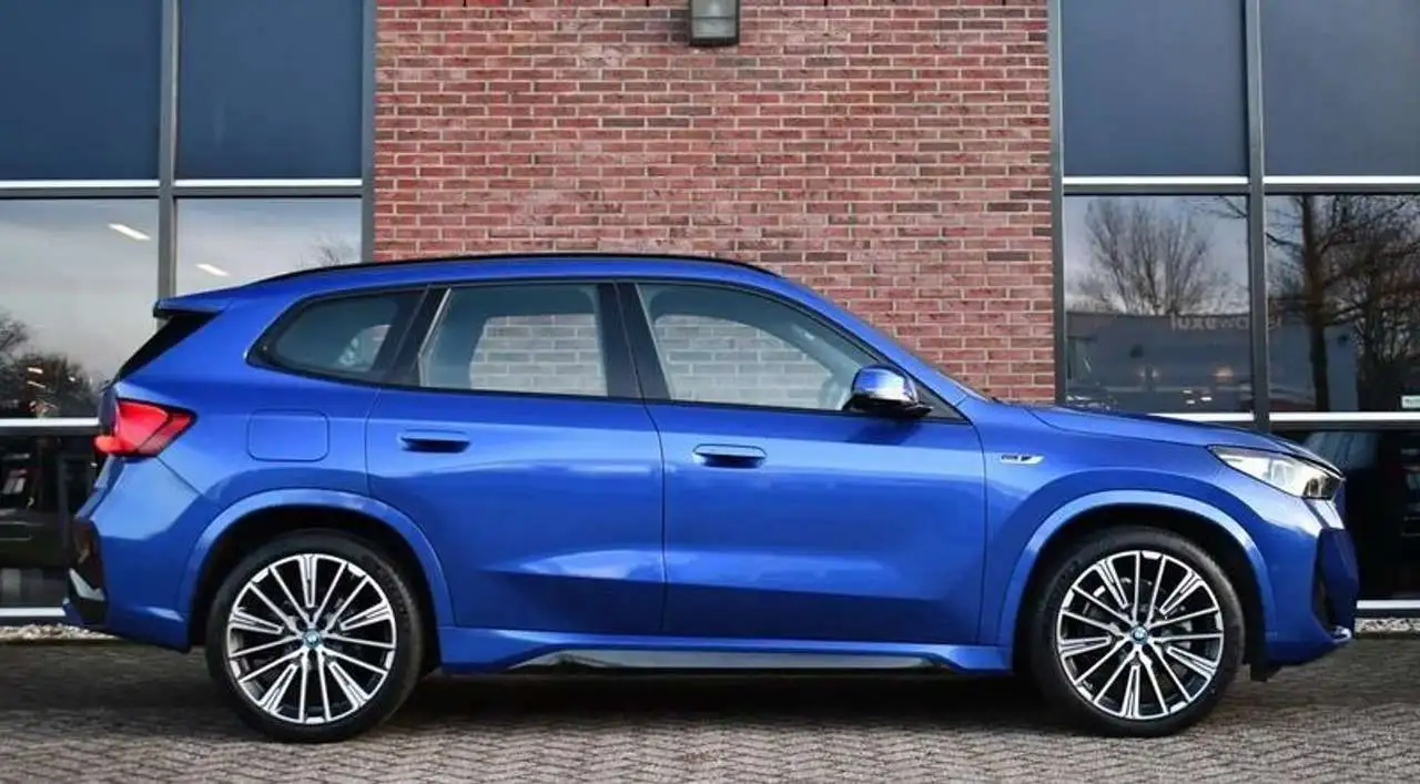 BMW X1 xDrive30e Hybrid M Sport — Galerie du véhicule 6