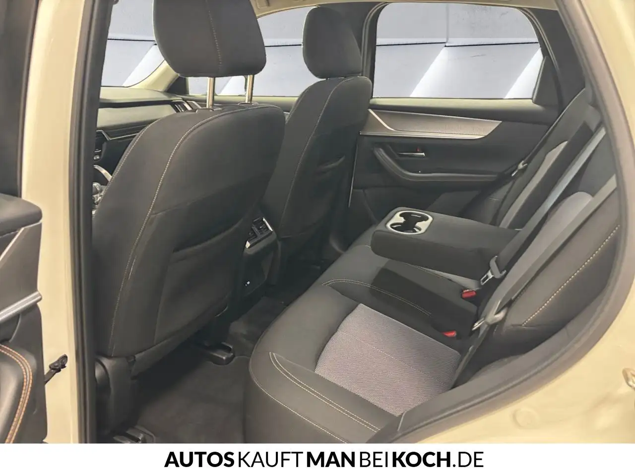 Mazda CX-60 e-SKYACTIV PHEV EXCLUSIVE-LINE DRI-P AHK LED — معرض صور السيارة 8